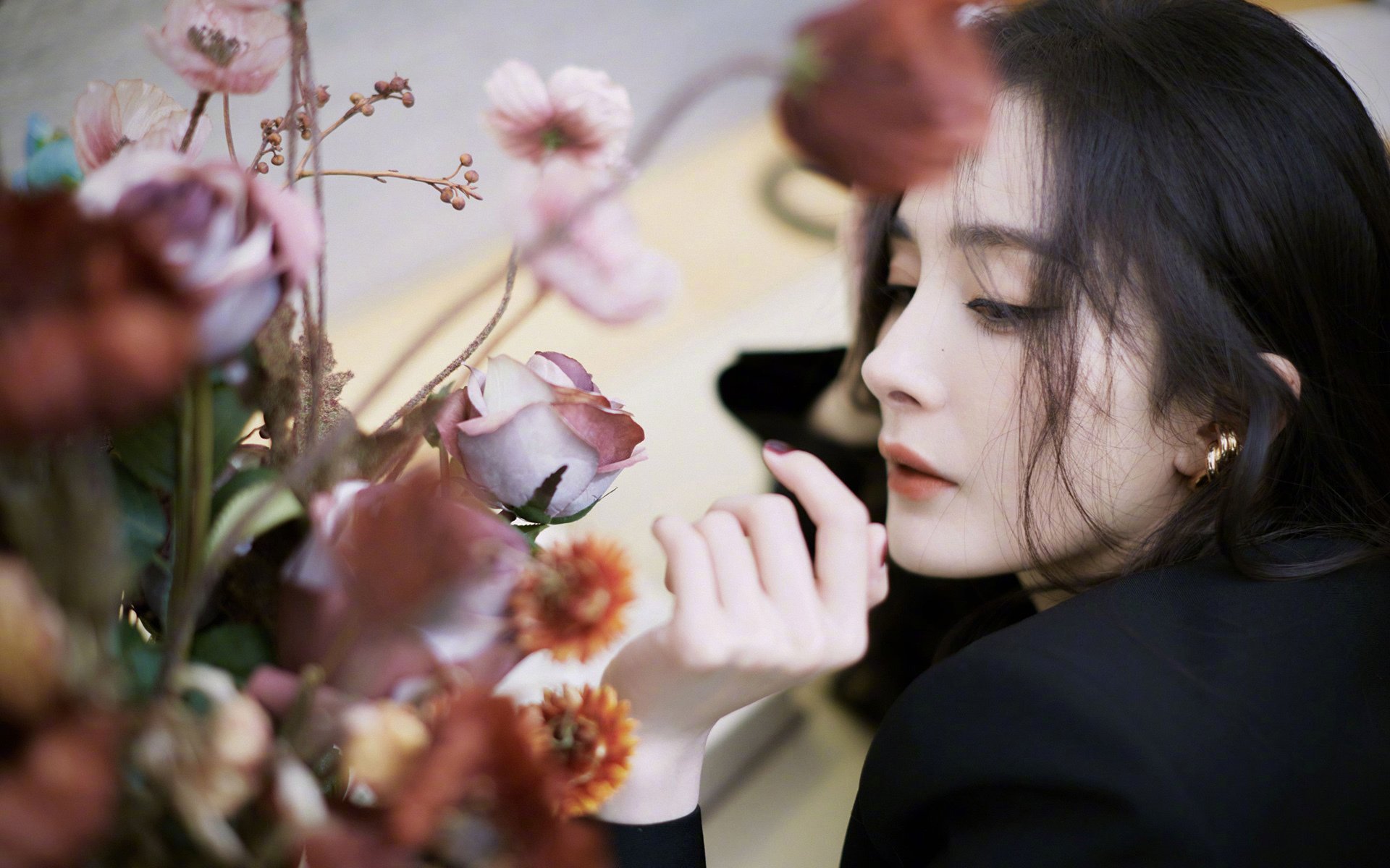 塔特:袋鼠队的进攻核心,技术细腻突破无敌,袋鼠托特包有几个版本